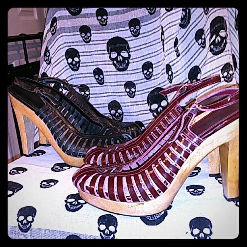 2 Michael Kors open toe slingbacks heels